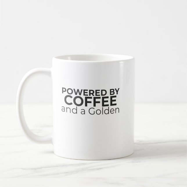 Drivs av kaffe och en Golden Retriever Kaffe Kaffemugg (Vänster)