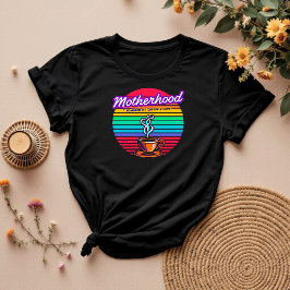 Drivs av kaffe och Kärlek | Kaffe Älskare Mamma T Shirt