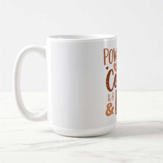 Drivs av kaffe och kärlek – Söt mammas liv Design Kaffemugg (Vänster)