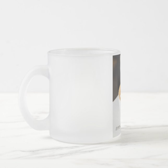 Drivs av kaffe – Rolig kaffelskare Mugg Design (Vänster)