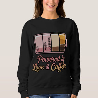 Drivs av kärlek och koffein Rolig Mamma Batteri T- T Shirt