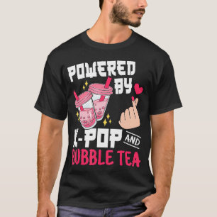 Drivs av KEnd Bubble Tea Cute Kpop Music Älskare T Shirt