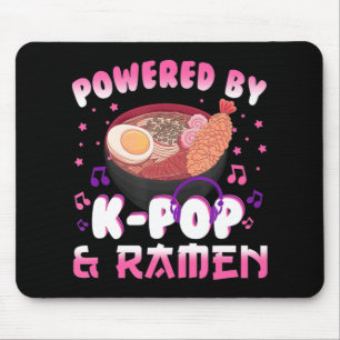 Drivs av Kpop och Ramen Kpop Kawaii Anime Gift G Musmatta