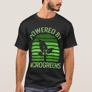 Drivs av mikrogreens vegan urban farmeni t shirt