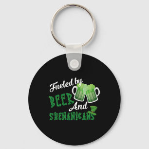 Drivs Av Öl Och Bus Saint Patricks Day Nyckelring