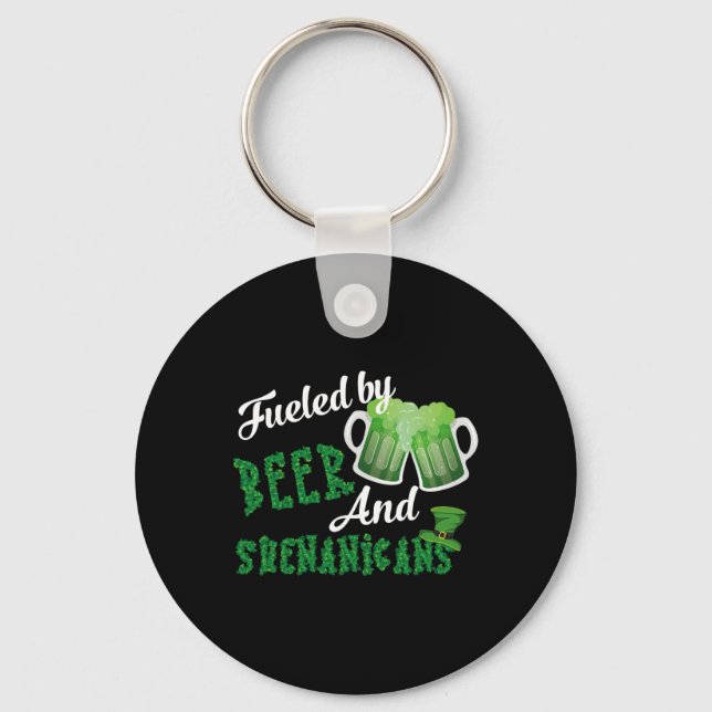 Drivs Av Öl Och Bus Saint Patricks Day  Nyckelring (Framsida)