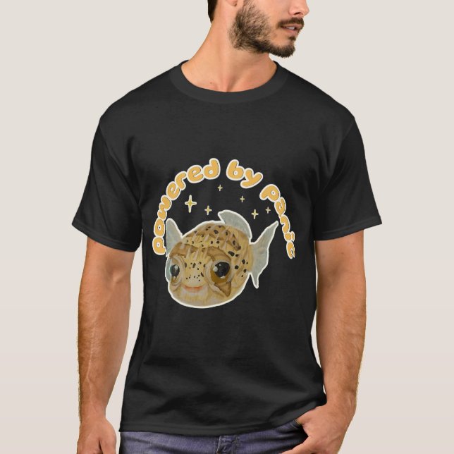 Drivs av Panic Popcorn den Pinnsvinsfisken T Shirt (Framsida)
