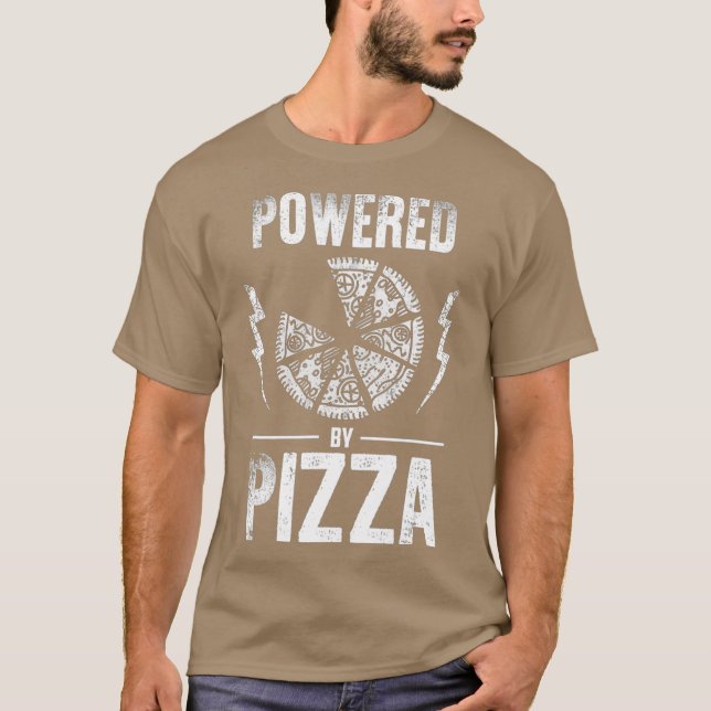 Drivs av Pizza Funny Pizza Älskare T Shirt (Framsida)
