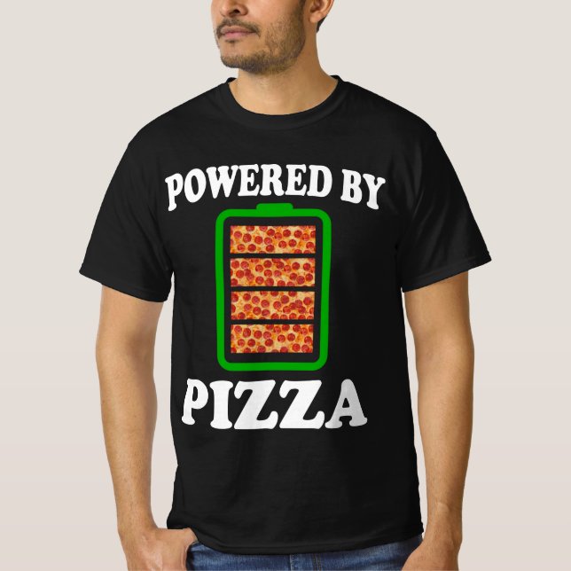 Drivs av Pizza - Funny Pizza T Shirt (Framsida)