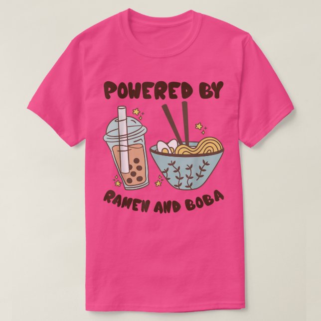 Drivs av Ramen och Boba Tea Japanska livsmedelsdju T Shirt (Design framsida)