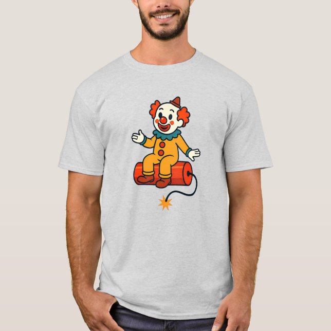 Drôle de clown assis sur une dynamite fictive. t shirt (Framsida)