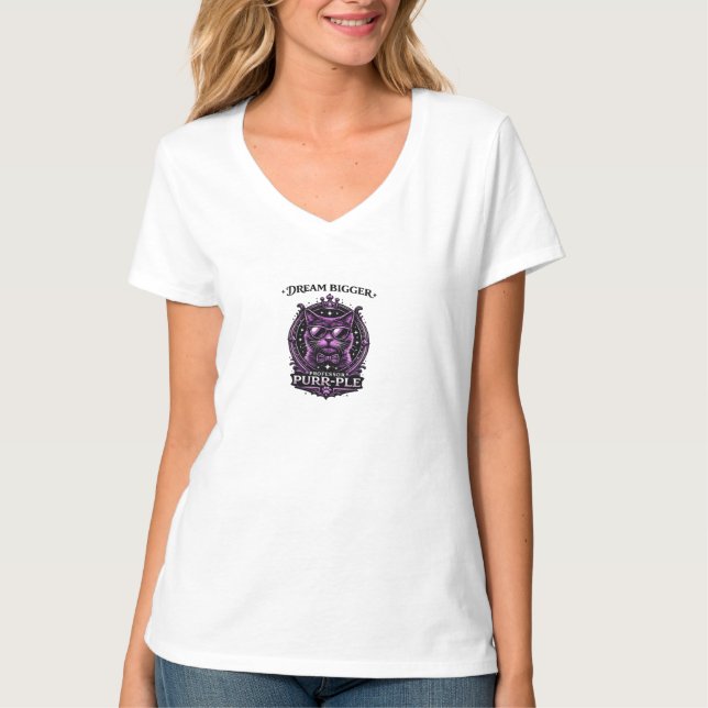 Dröm Större – Professor Purr-Ple Grafisk T-Shirt (Framsida)