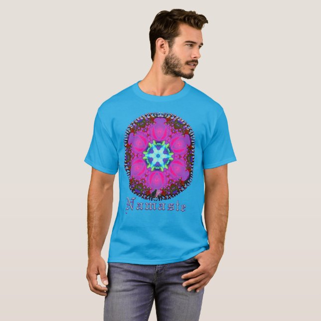 Drömmad Namaste Kalejdoskop T Shirt (Hel framsida)