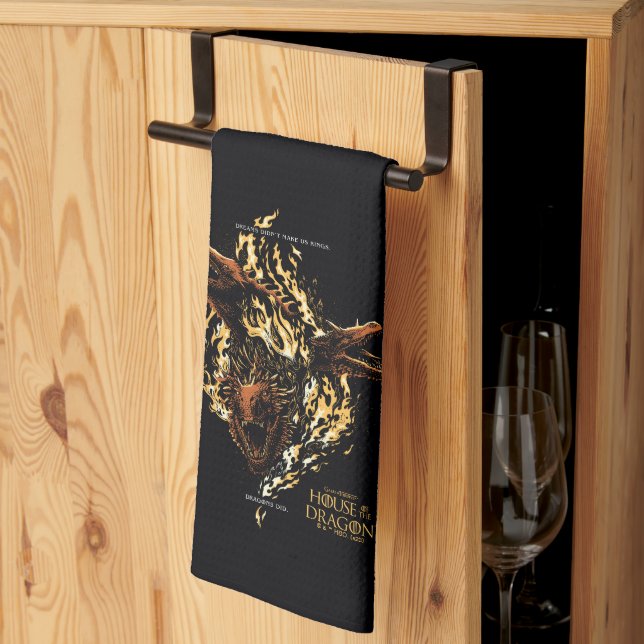 Drömmarna gjorde oss inte Kung. Dragons gjorde det Kökshandduk (Thirds Fold)