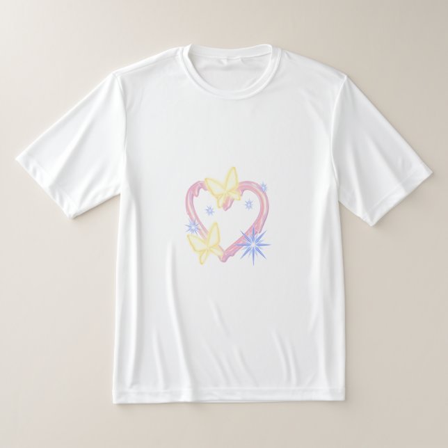 Drömmig fjäril & hjärta estetisk grafisk t-shirt (Laydown)