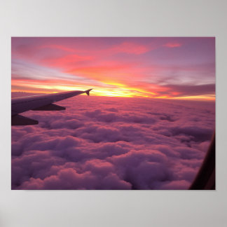 Drömmig rosa och lila solnedgång Moln Flygplansvy Poster