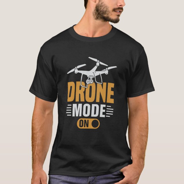 Drone Mode On Enthusiasts Wings If I Duck you Shou T Shirt (Framsida)