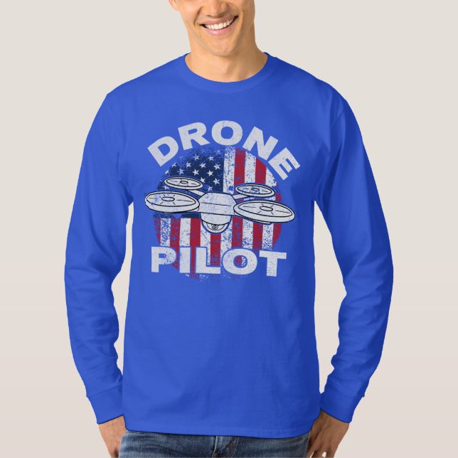 Drone Pilot Multirotor Quadcopter American Flagga T Shirt (Framsida)