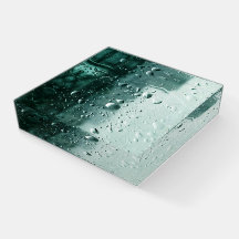 Droplets av Papper vikt Vatten