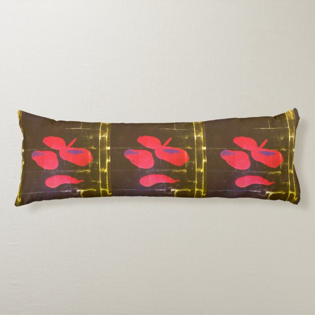 "Dropping Petals" Body Pillow Kroppskudde (Framsidan)