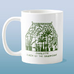 Drottning av Greenhouse-Personligens  Kaffemugg<br><div class="desc">En vintage växthusgas fullt av fantastiska växter med texten drottning av växthuset. Ändra namn för att anpassa sig. Perfekt till din favoritträdgårdsmästare. Originalkonst av Nic Squirrell.</div>