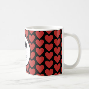 Drottning av röda hjärtan, svart katt vit kaffemugg