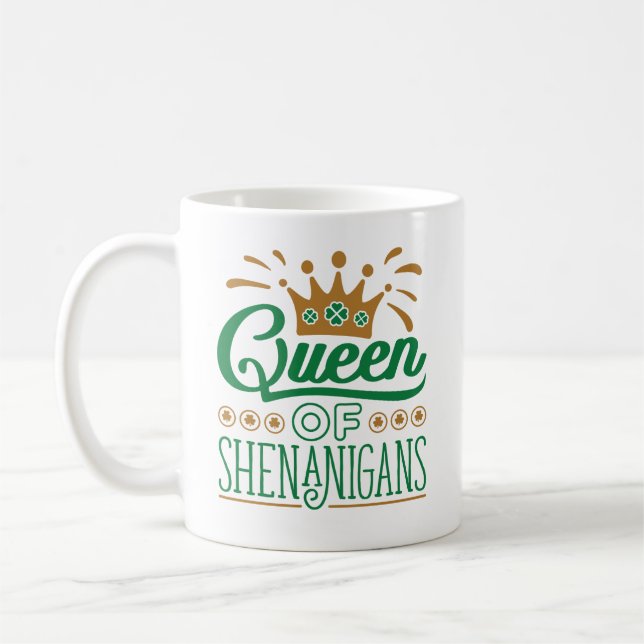 drottning av Shenanigans St. Patrick's Day Kaffemugg (Vänster)