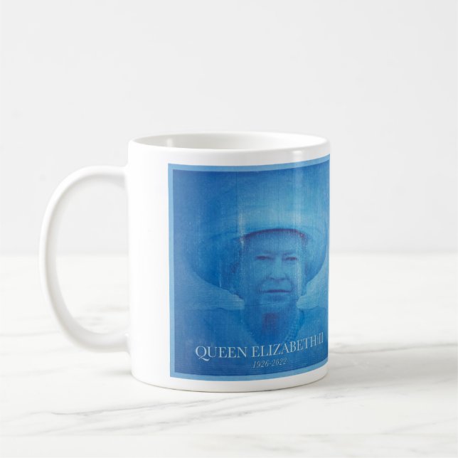 drottning Elizabeth II 1926-2022 Kaffemugg (Vänster)