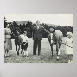 Drottning Elizabeth, Prince Philip, Charles och Poster