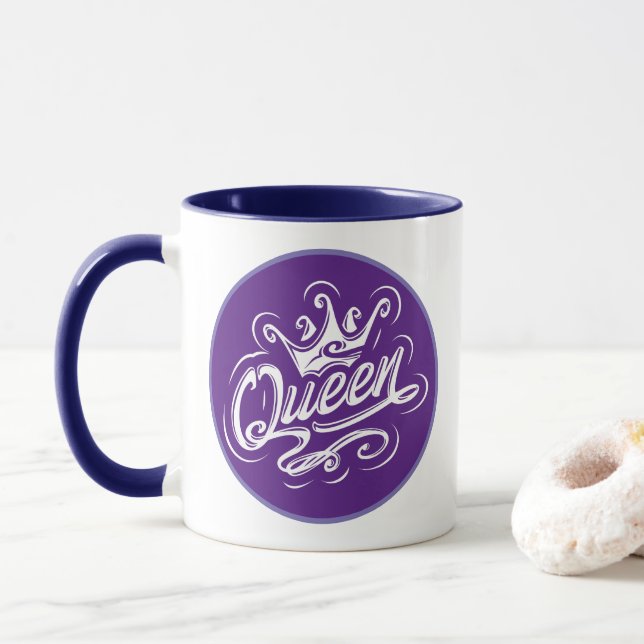 Drottning Med Krona, Typografi Design Mugg (Med munk)