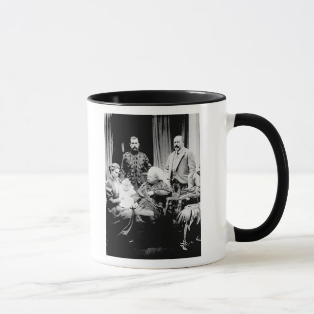 Drottning Victoria, Tsar Nicholas II Mugg (Höger)