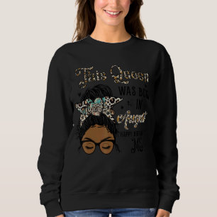 Drottningen föddes i August Black Girl Birthday Mo T Shirt