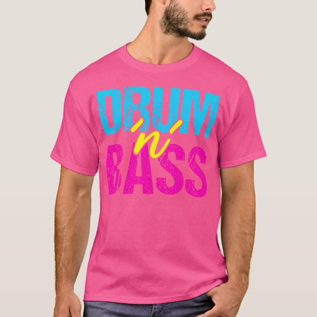 Drum N Bass - Edm Rave Stylish Dj Raver T Shirt (Framsida)