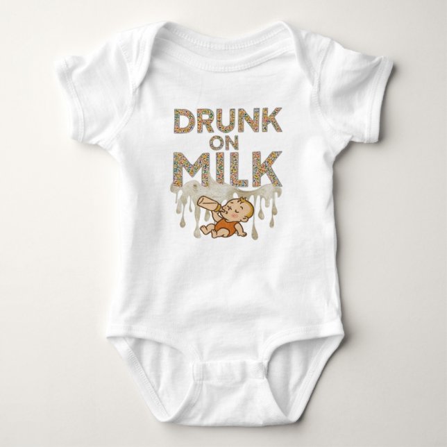 Drunk on Milk! T Shirt (Framsida)