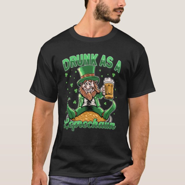 Drunk som Leprechaun med Beer Glass St Patrick F T Shirt (Framsida)