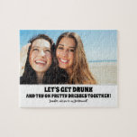 Drunk try - Lustigt Bridesmaid Frieri Photo Pussel<br><div class="desc">Två kompisar frieri ljuva brudar eller maid of honor pussel "LÅT OSS DRUNK OCH FÖRSÖK PÅ SÖT DRESSES TILLSAMMANS! Kommer du att bli min brud?"</div>