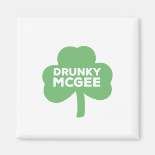 Drunky McGee St. Patrick's Day Klöver Magnet