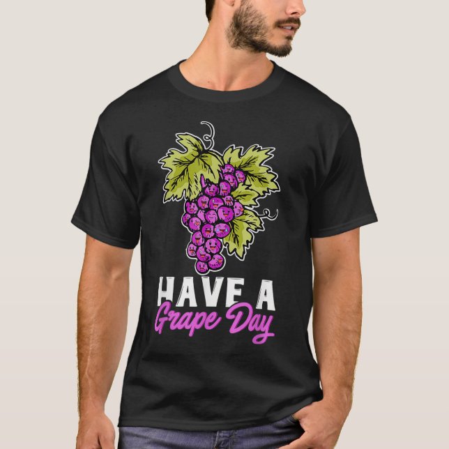 Druvor Pun Fruit Lusny har ett gift på druvdagar  T Shirt (Framsida)