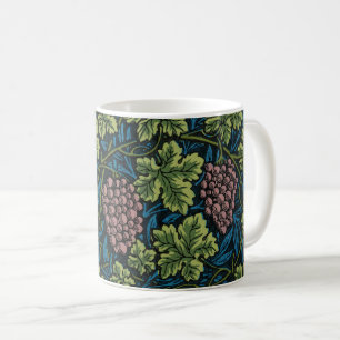 Druvrankor med klasar av rosa druvor kaffemugg
