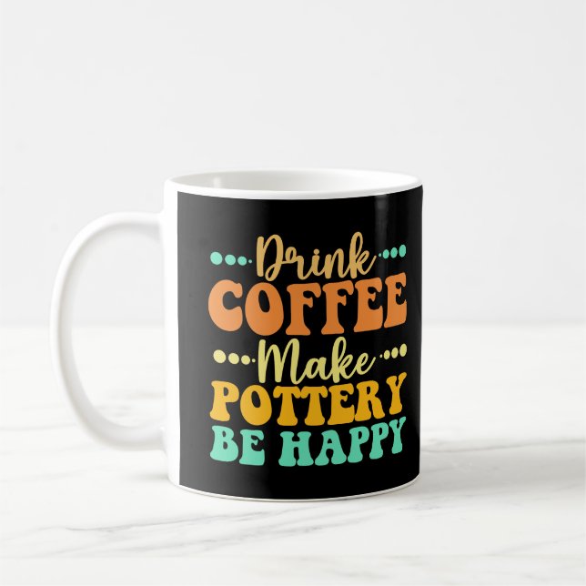 Dryckekaffe gör att potteriet är Lycklig Kaffemugg (Vänster)