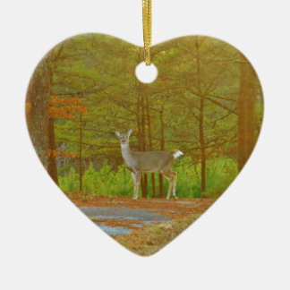 DSCF4041.JPG JULGRANSPRYDNAD KERAMIK