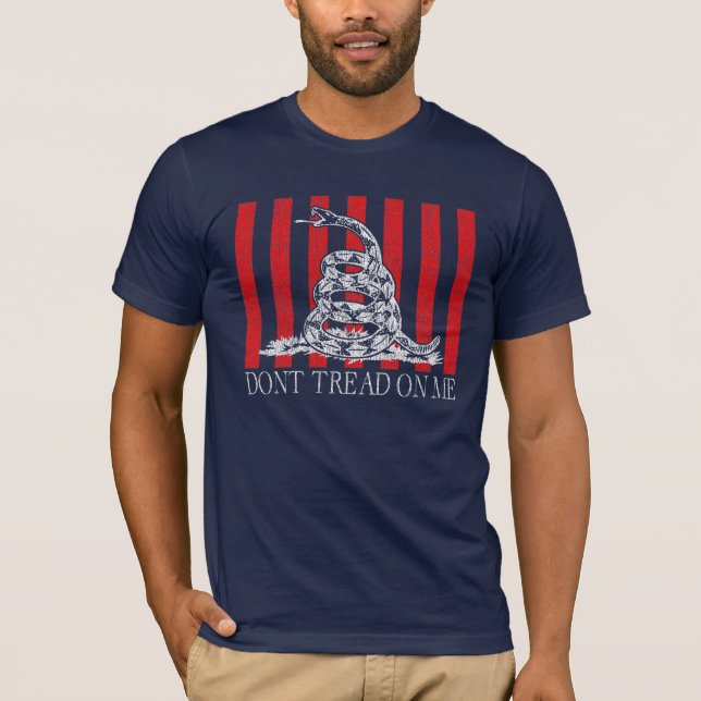 DTOM - Röda randar Tee Shirt (Framsida)
