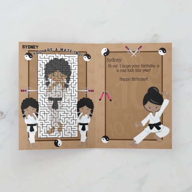 Du är A-Maze-ing Black Girls Karate Birthday Kort (Inuti)