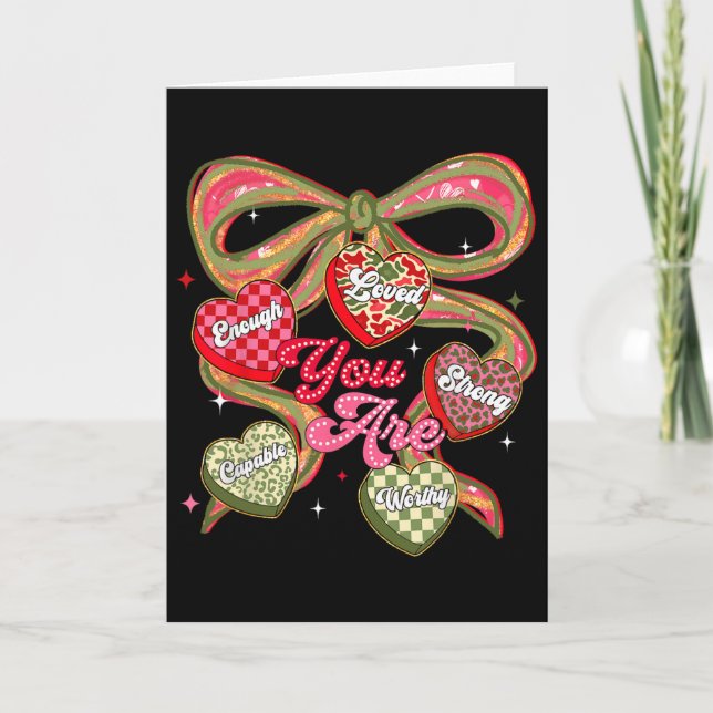 Du är älskad nog Valentine Camo Coquette Bow G Kort (Framsida)