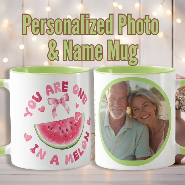 "Du är en i en Melon Anpassningsbar - Namn och fot Mugg ("You Are One in a Melon Custom – Name & Photo Mug)