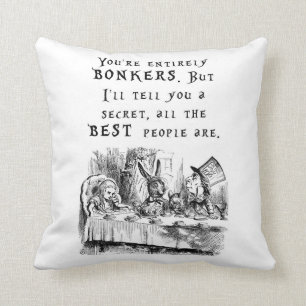 Du är helt bonkers - Alice i underland Kudde