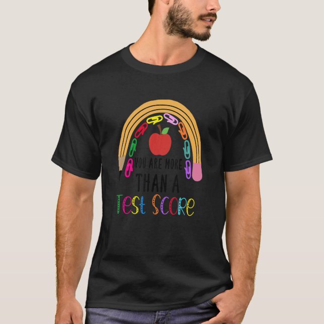 Du är mer än ett test av Coolan Rainbow Test D T Shirt (Framsida)