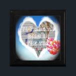 Du är min fågel i träd.png smyckeskrin<br><div class="desc">Du är min fågel i träd, som säger så poetiskt romantiskt ord? Det måste ha funnits ett underbart bättre kärlek som omger den kloka orden att höra och skriva ut ett sådant eko på duken. Med detta vackra vita och blå hjärta i det öppna blå himmel med vackra ballonger på...</div>
