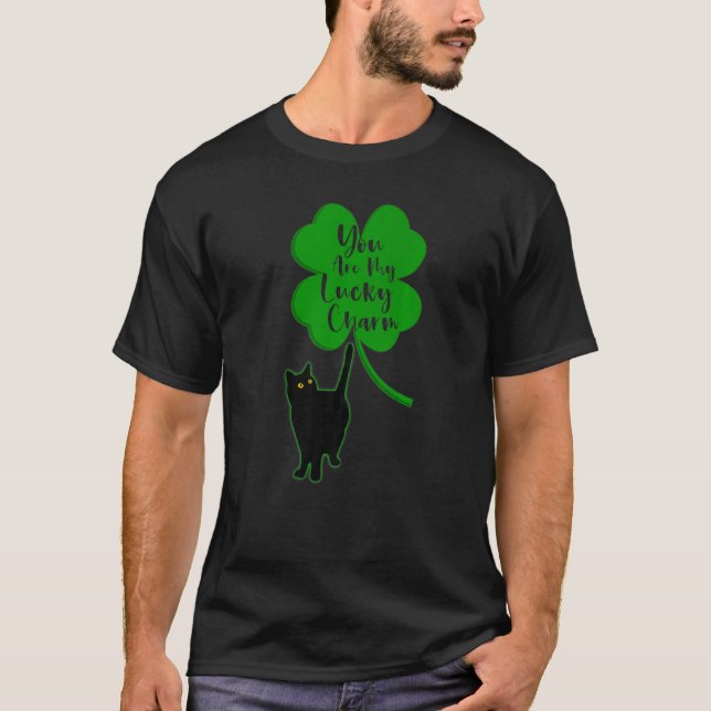 Du är min Lucky Charm Black Cat Shamrock St Patri T Shirt (Framsida)