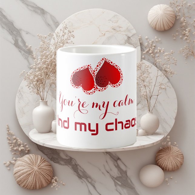 Du är min lugna och min kaos Kära Monogram Kaffemugg (You’re my calm and my chaos Sweetheart Monogram Coffee Mug)